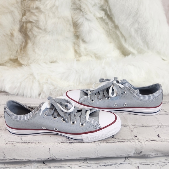 NWOT Women's Dbl Lace Converse Chuck Taylors - Picture 5 of 6